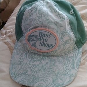 vintage Bass Pro Shops  1 size $28 hat+free  hat.